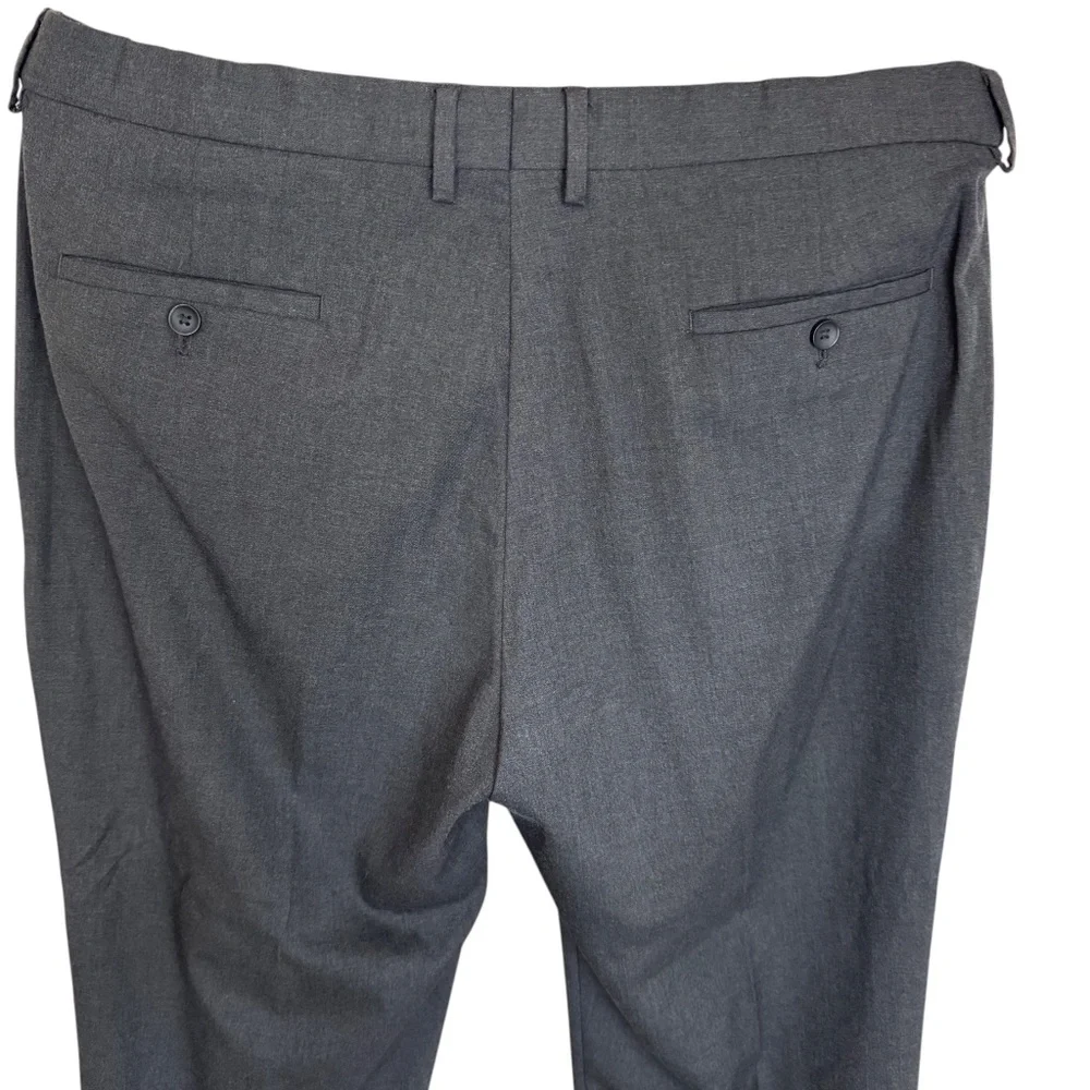 J.M.‎ Haggar classic fit pants 38x30 Charcoal Blue